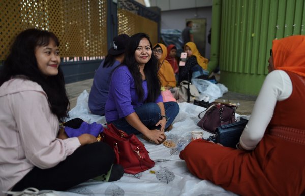 For Domestic Workers, Apps Provide Solace — But Not Justice