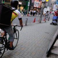 Gig Workers Are Forming the World’s First Food Delivery App Unions