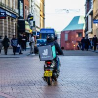 Uber and Deliveroo’s ‘Charter of good work’ is nothing but fairwashing